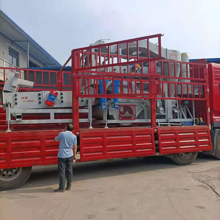 裝車(chē)現(xiàn)場(chǎng)